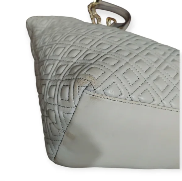 Tory Burch Quilted Shoulder Bag in Cream - Picture 10 of 16